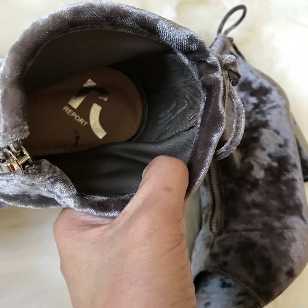 REPORT Velvet Bootie - Picture 4 of 7